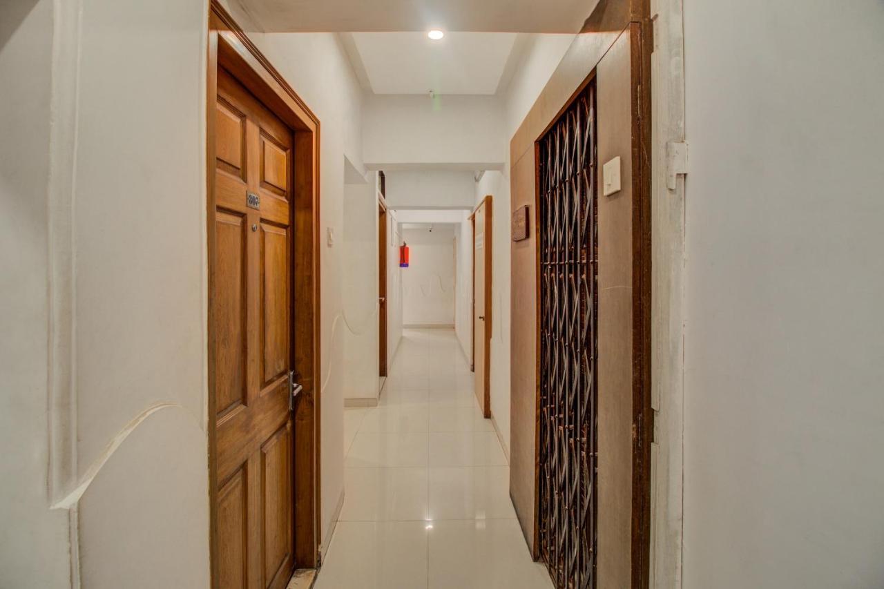 Hotel Oyo Flagship 572 Santacruz West Bombay Esterno foto
