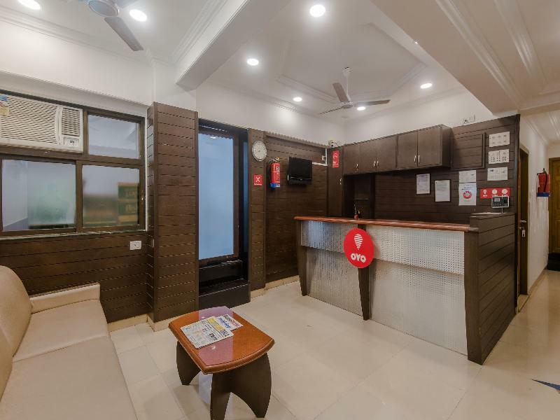 Hotel Oyo Flagship 572 Santacruz West Bombay Esterno foto